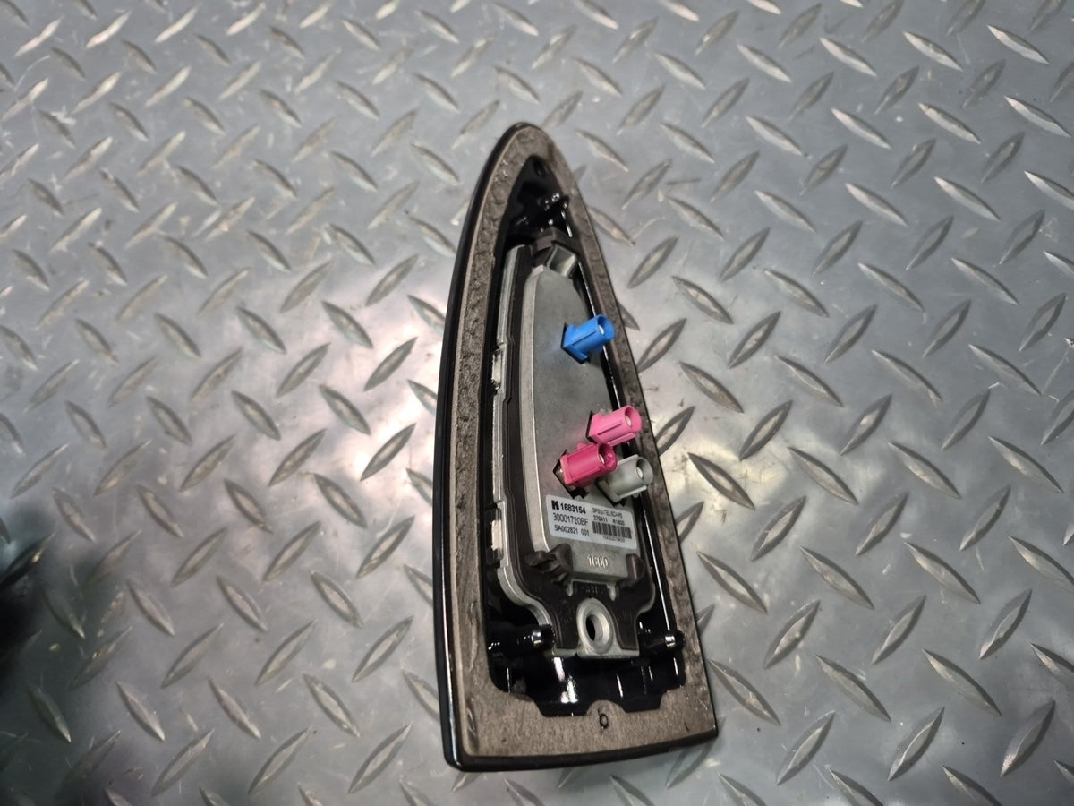 2008-2011 BMW E90 M3 Roof Shark FIN Antenna w Cover