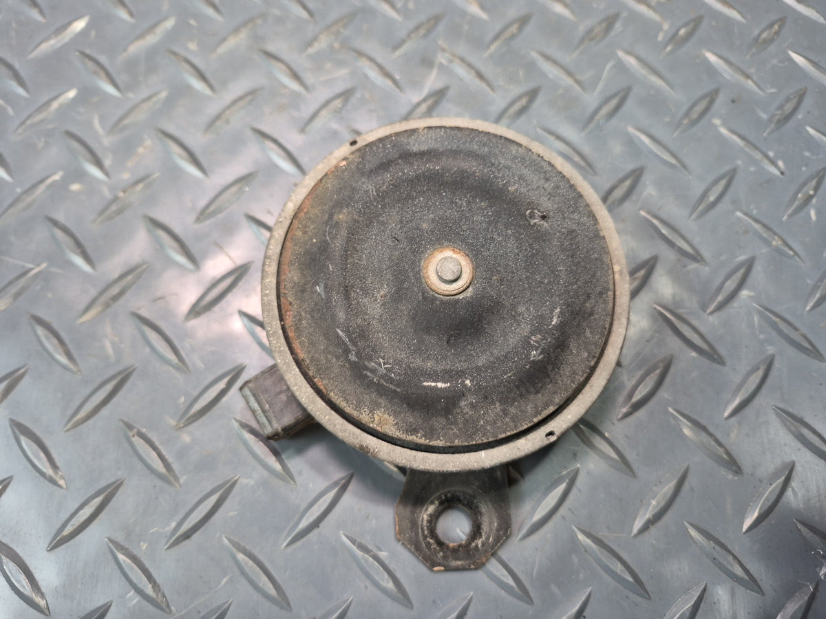 84-88 Toyota Cressida MX73 High & Low Tone Security Alarm Horn Siren Set OEM