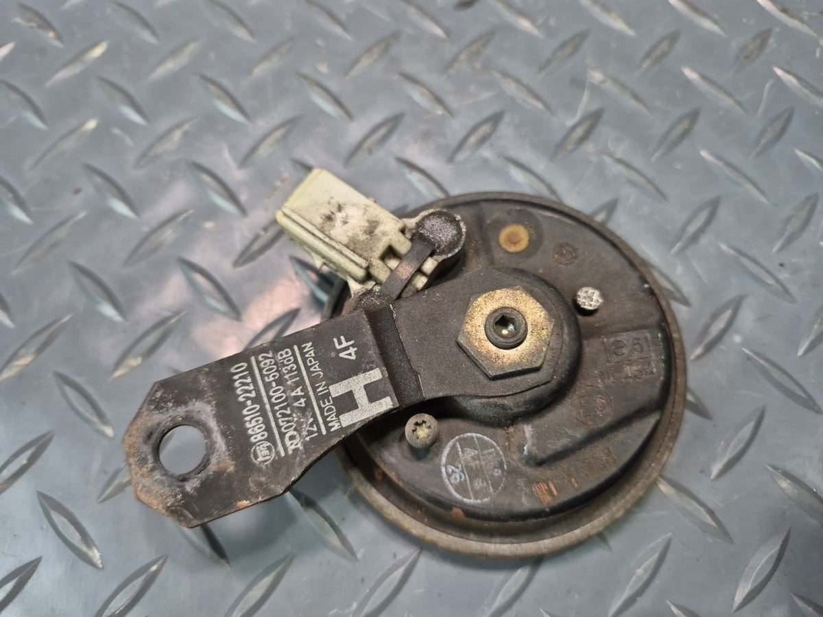 84-88 Toyota Cressida MX73 High & Low Tone Security Alarm Horn Siren Set OEM