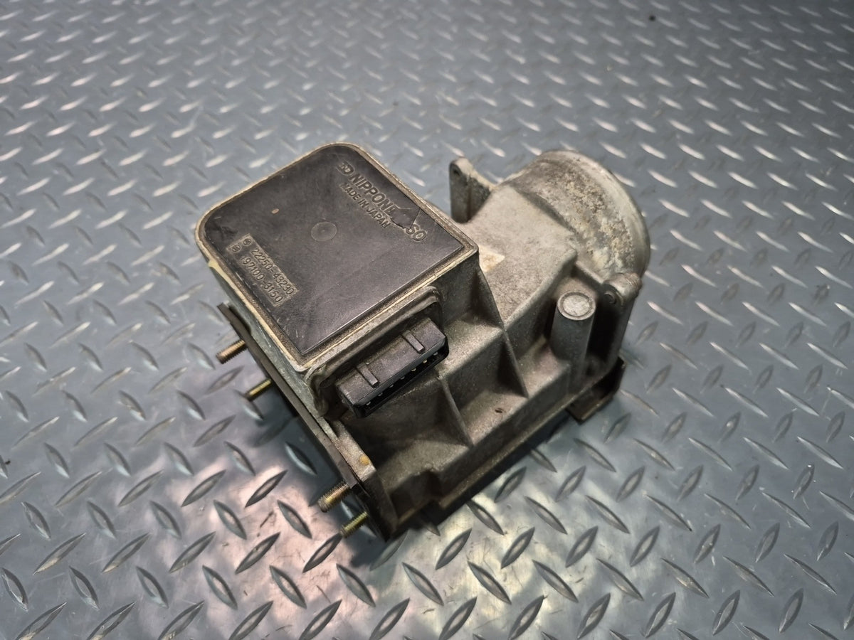 84-88 Toyota Cressida MX73 5M-GE Mass Air Flow Meter MAF Sensor OEM