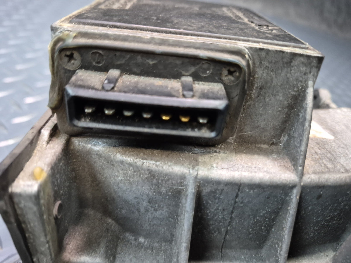 84-88 Toyota Cressida MX73 5M-GE Mass Air Flow Meter MAF Sensor OEM