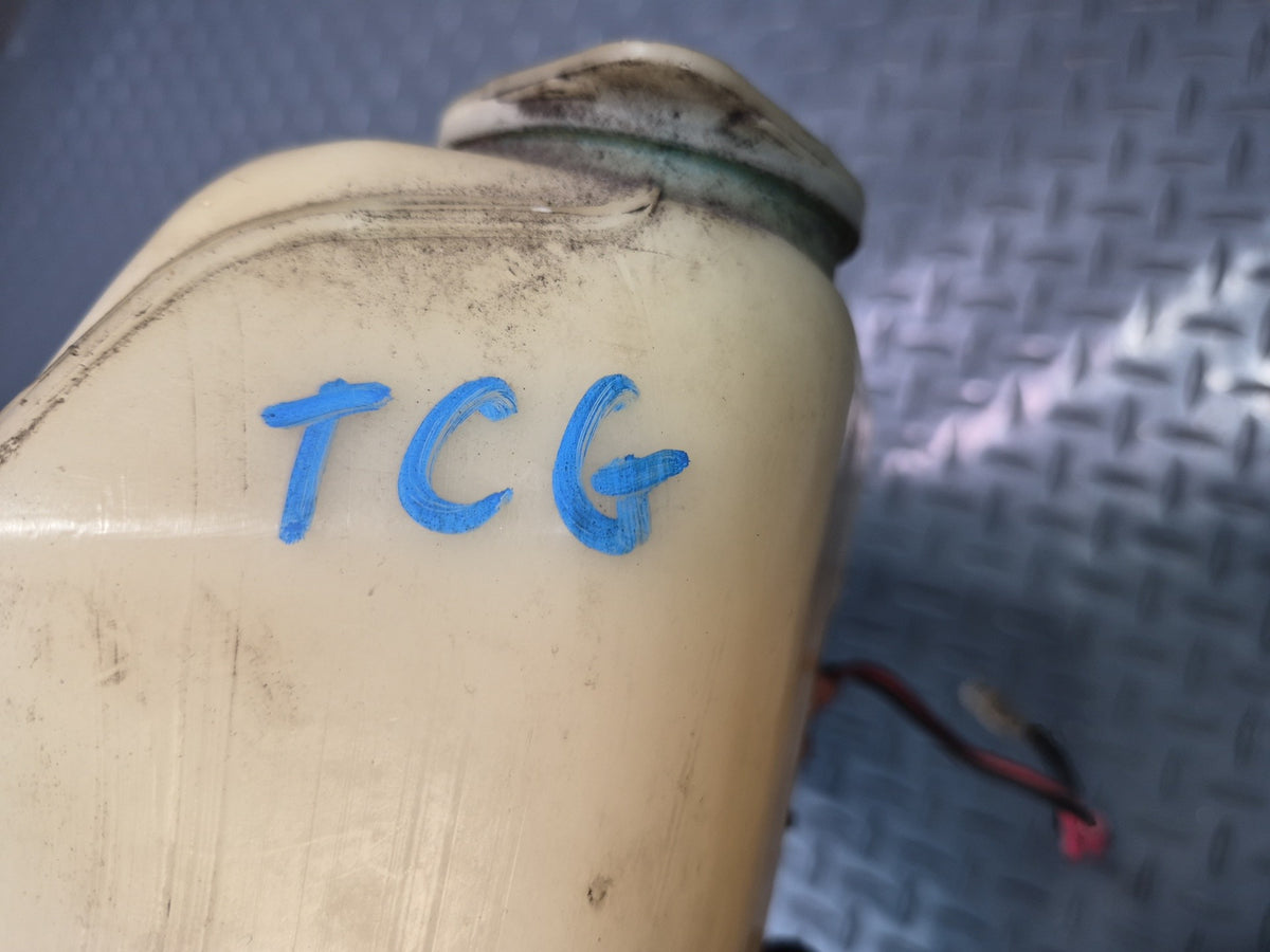 84-88 Toyota Cressida MX73 Windshield Washer Fluid Reservoir Tank w Pump OEM