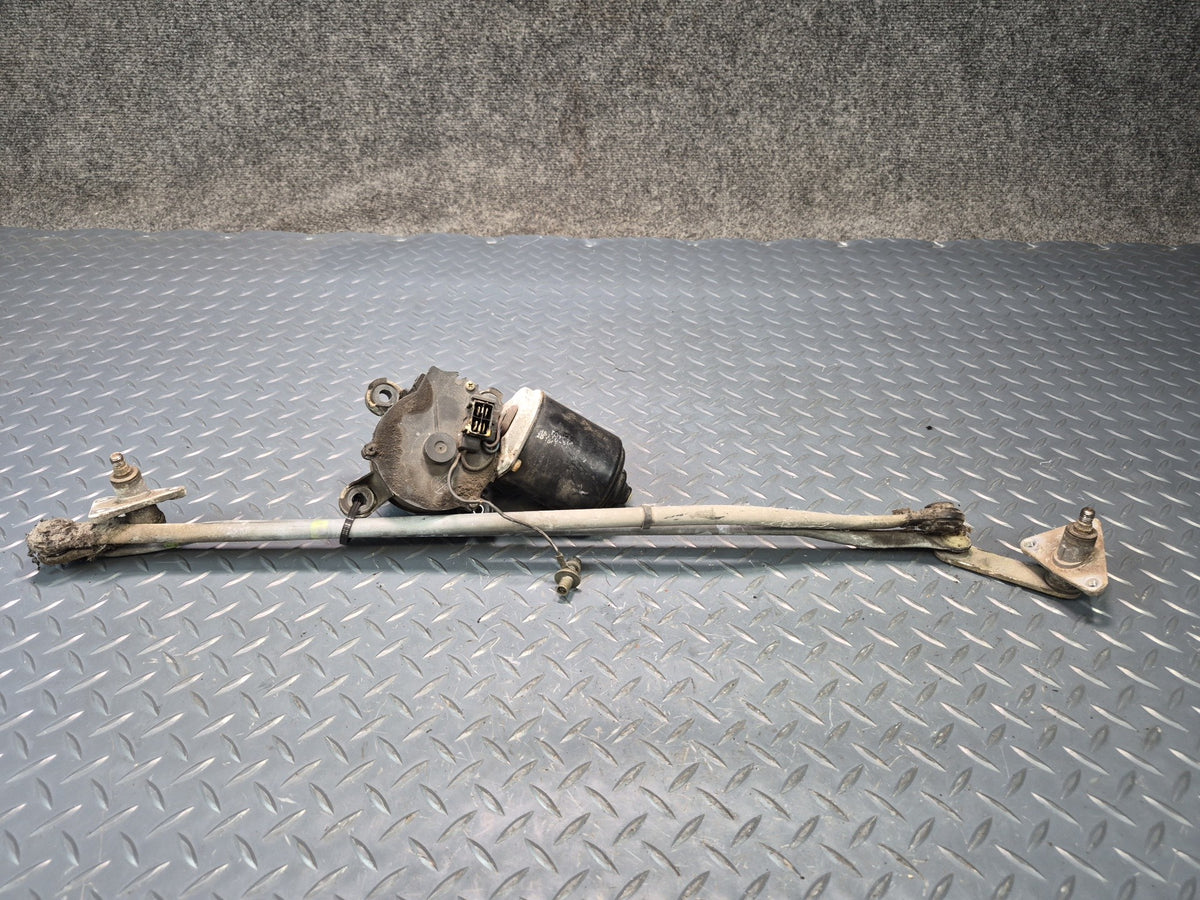 84-86 Toyota Cressida MX73 Front Windshield Wiper Linkage w Motor OEM