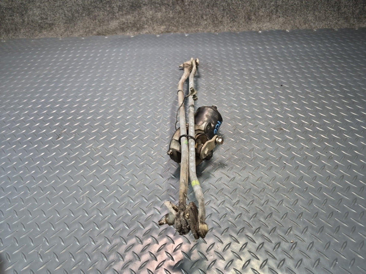 84-86 Toyota Cressida MX73 Front Windshield Wiper Linkage w Motor OEM