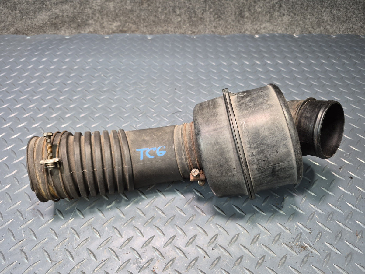 84-86 Toyota Cressida MX73 5MGE Air Intake Tube w Duct Silencer OEM