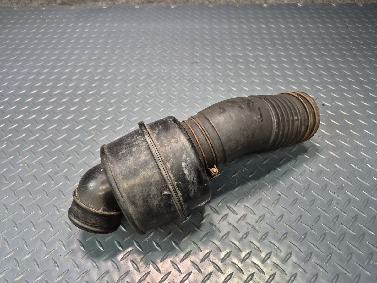 84-86 Toyota Cressida MX73 5MGE Air Intake Tube w Duct Silencer OEM