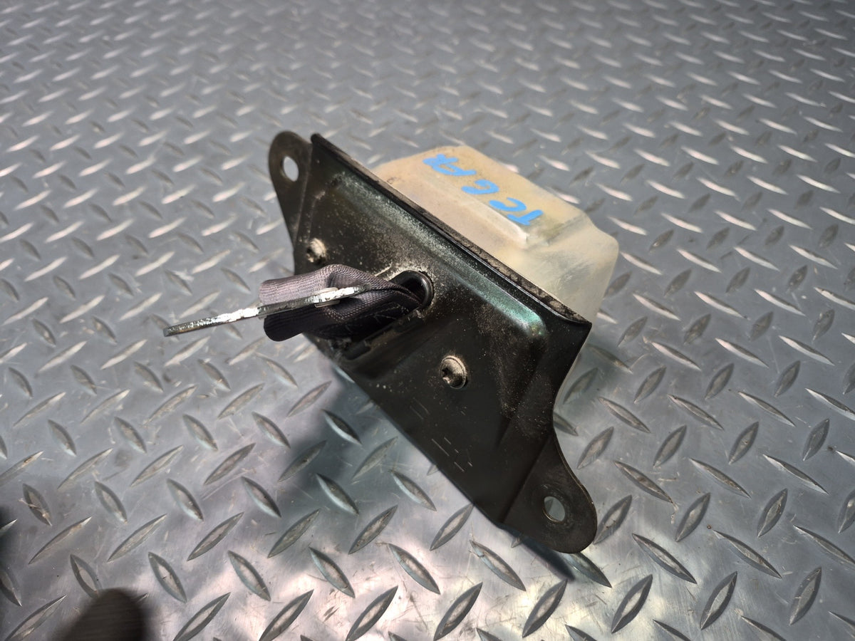 85-86 TOYOTA CRESSIDA MX73 FRONT RIGHT OUTER SEATBELT OEM