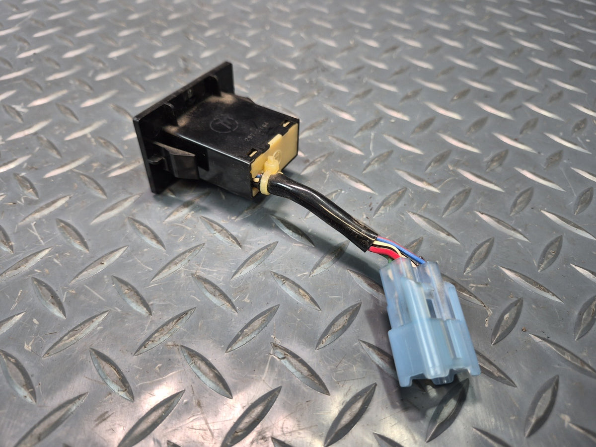 84-86 Toyota Cressida MX73 Cruise Control Switch Black OEM