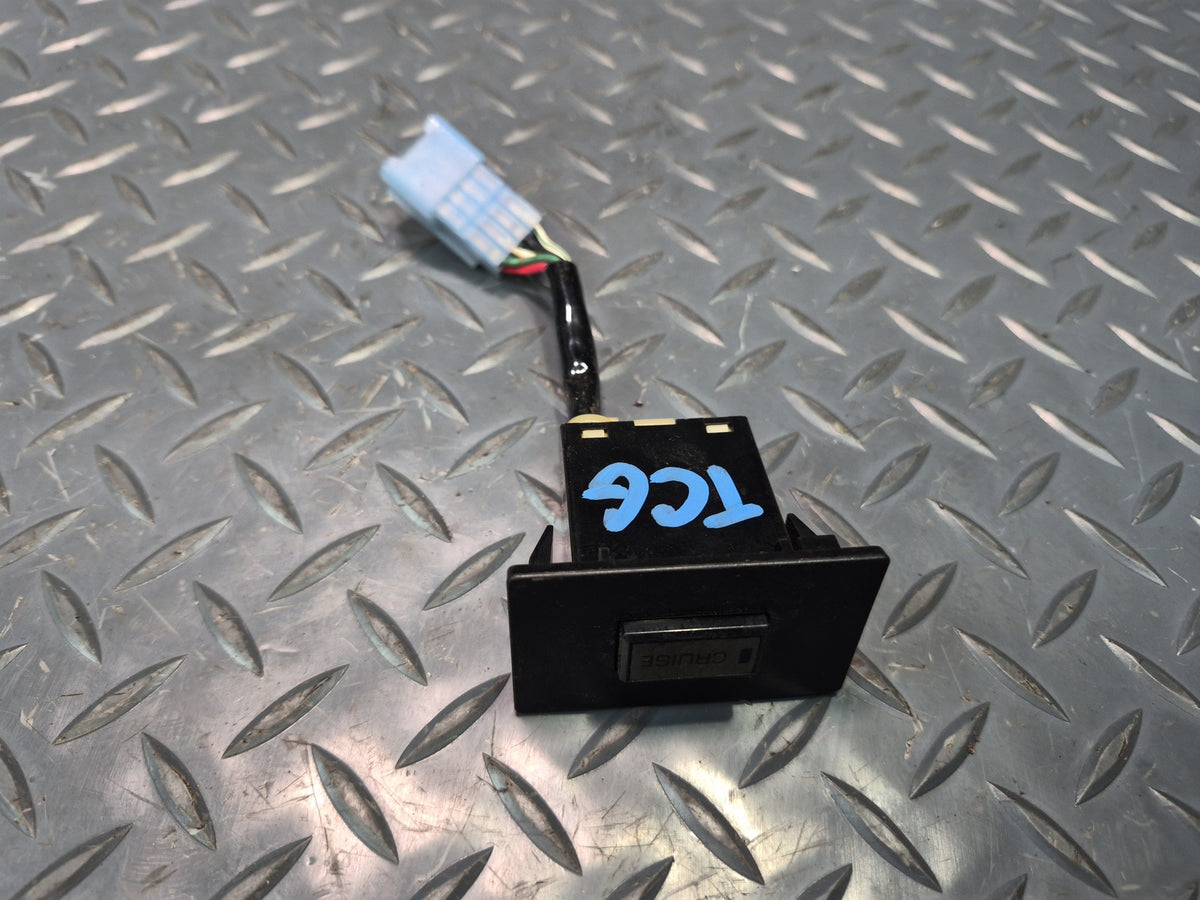 84-86 Toyota Cressida MX73 Cruise Control Switch Black OEM