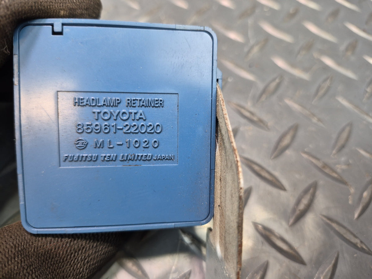 84-88 Toyota Cressida MX73 Headlight Retainer Control Module 85961-22020 OEM