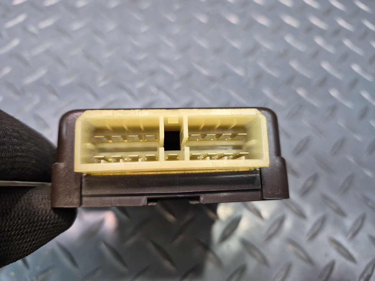 84-86 Toyota Cressida MX73 Seat Belt Warning Control Module 85990-22040 OEM