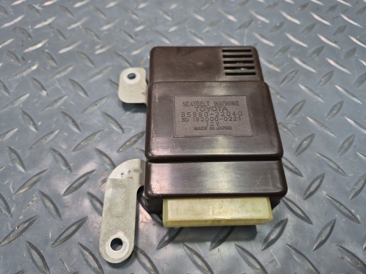 84-86 Toyota Cressida MX73 Seat Belt Warning Control Module 85990-22040 OEM