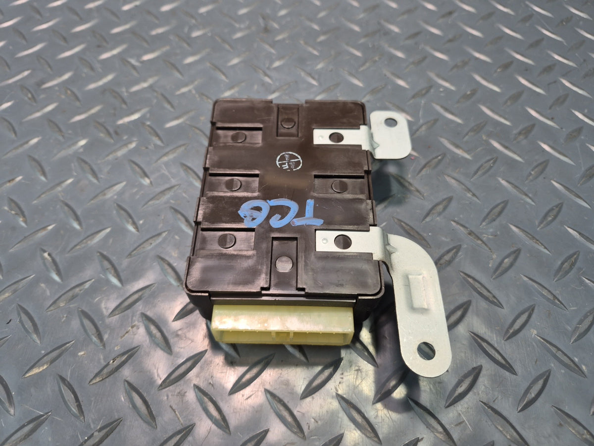 84-86 Toyota Cressida MX73 Seat Belt Warning Control Module 85990-22040 OEM