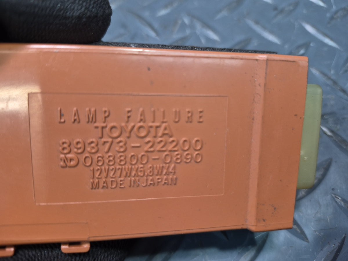 85-88 Toyota Cressida MX73 Light Lamp Failure Control Module 89373-22200 Dmgd