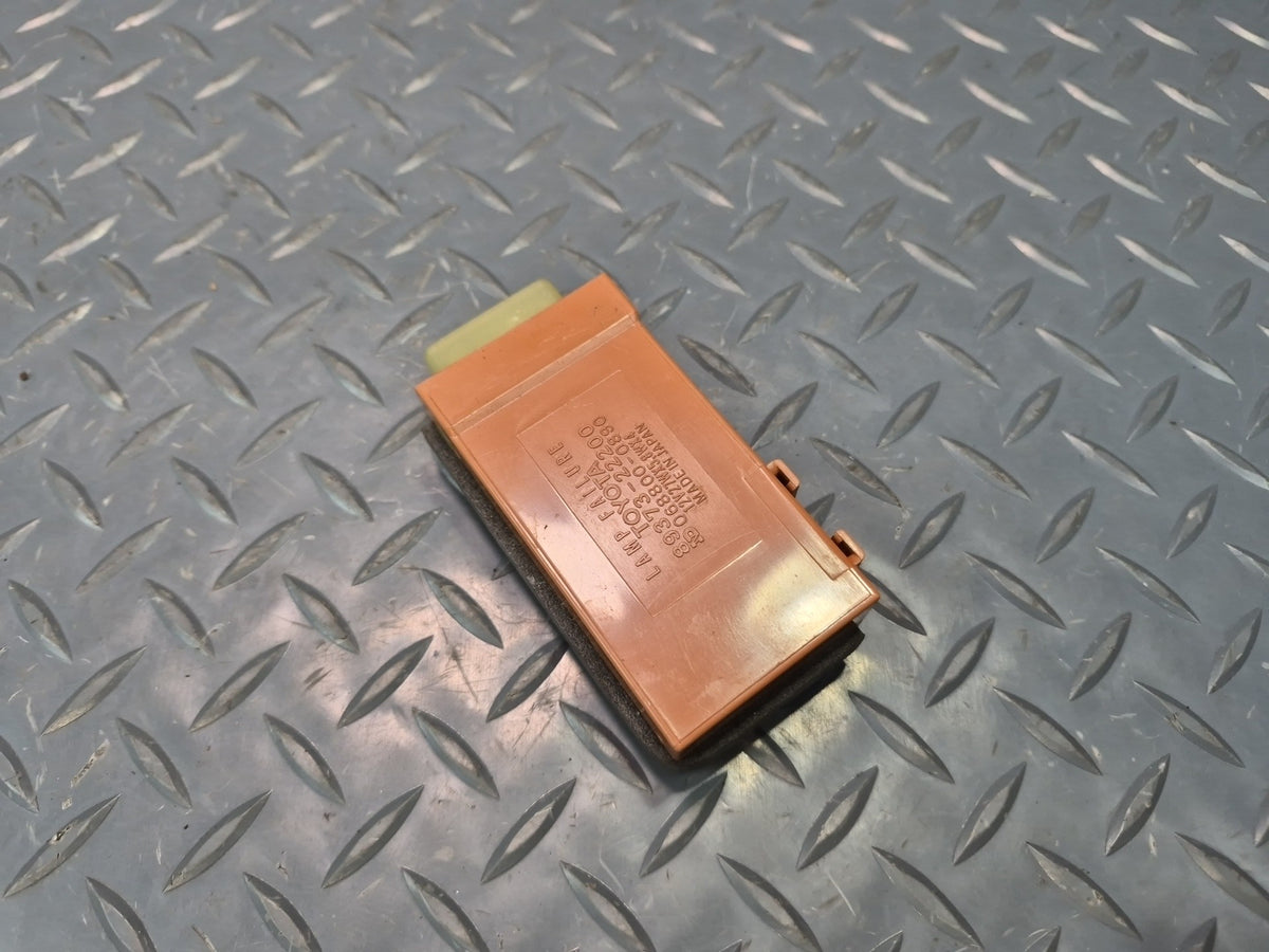 85-88 Toyota Cressida MX73 Light Lamp Failure Control Module 89373-22200 Dmgd