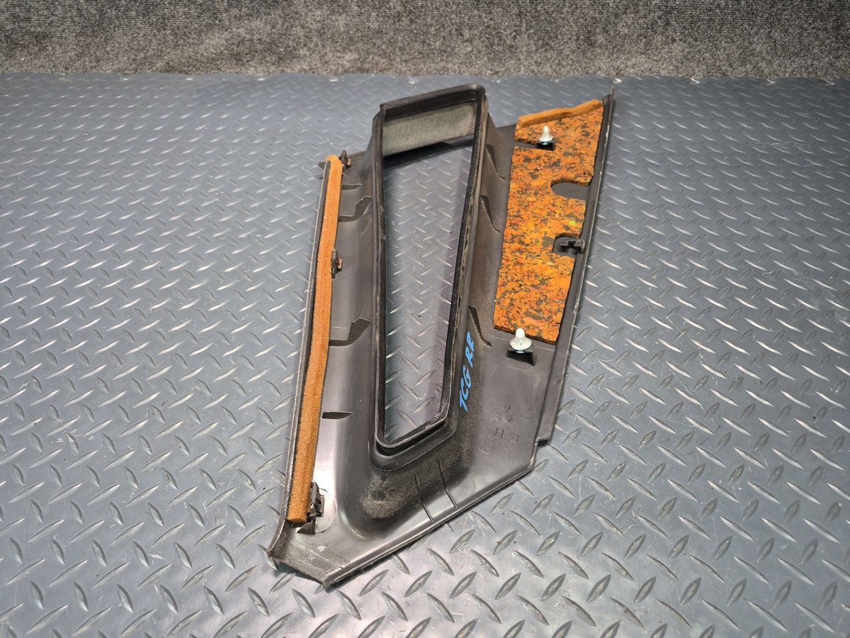 84-86 Toyota Cressida MX73 Sedan Set of 2 Rear Interior C Pillar Trim Panel Dmgd