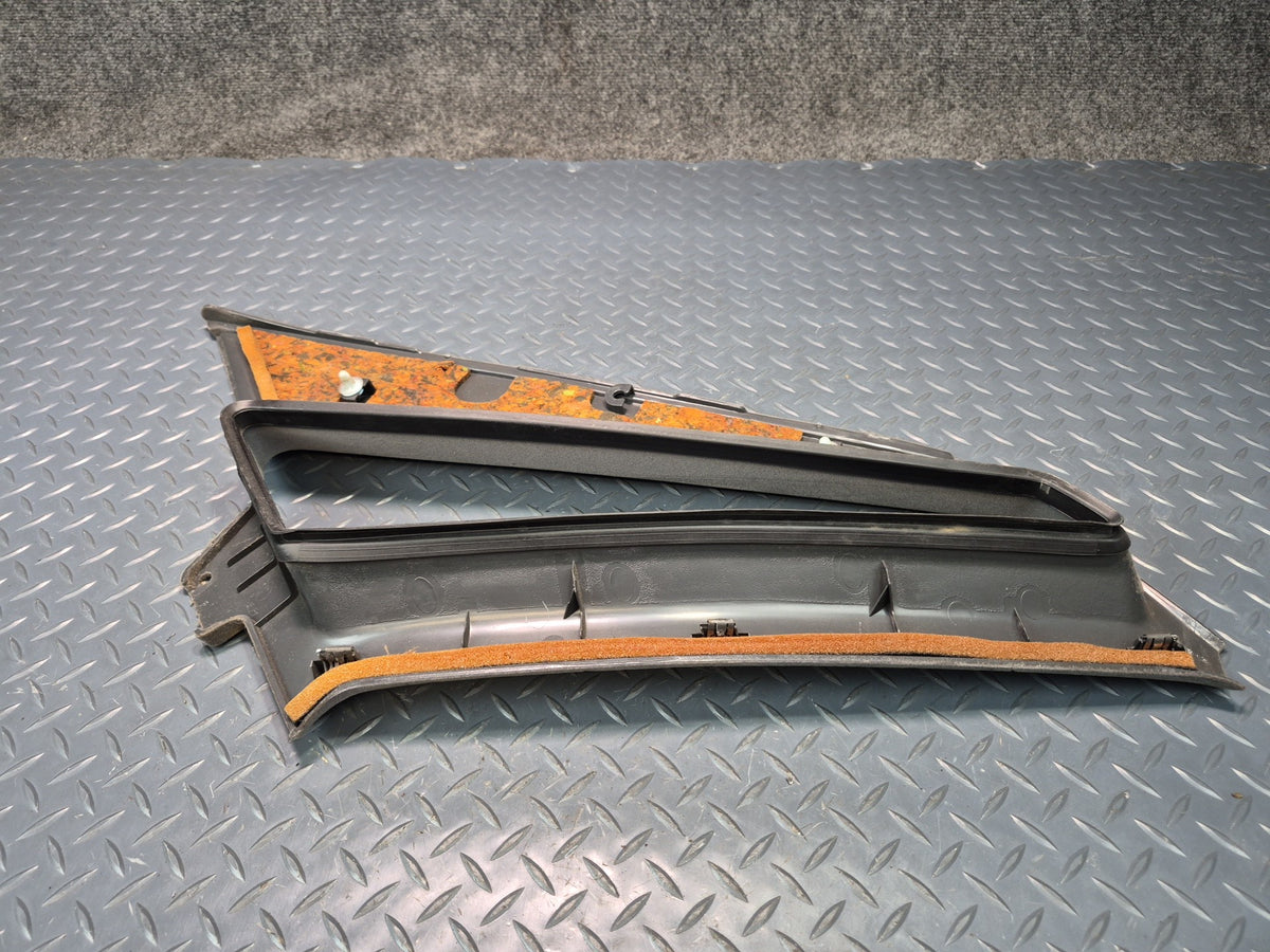 84-86 Toyota Cressida MX73 Sedan Set of 2 Rear Interior C Pillar Trim Panel Dmgd