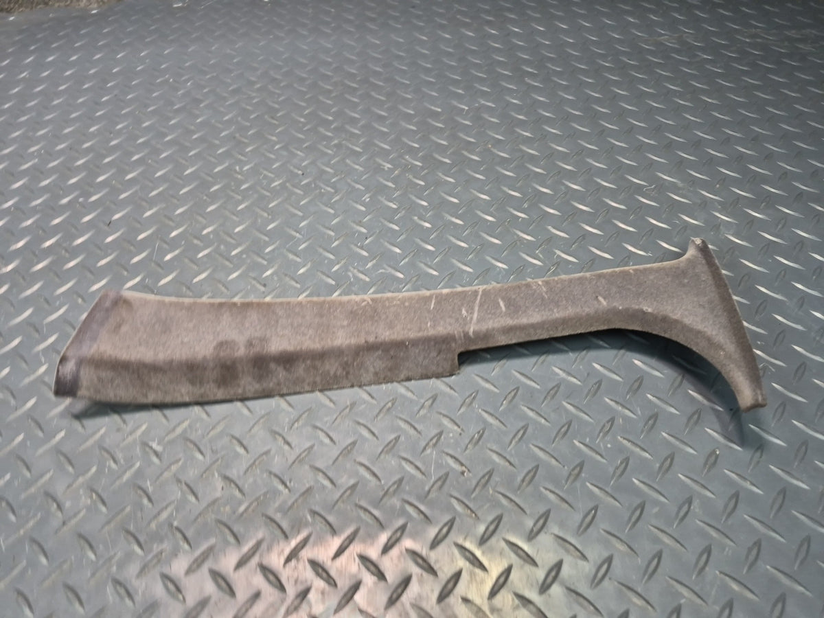 84-86 Toyota Cressida MX73 Sedan Upper Interior B Pillar Trim Cover Set Damaged