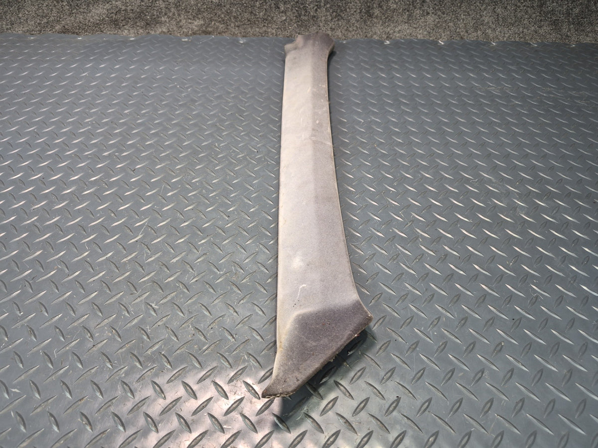 84-86 Toyota Cressida MX73 Sedan Set of 2 Front A Pillar Trim Cover Gray Damaged
