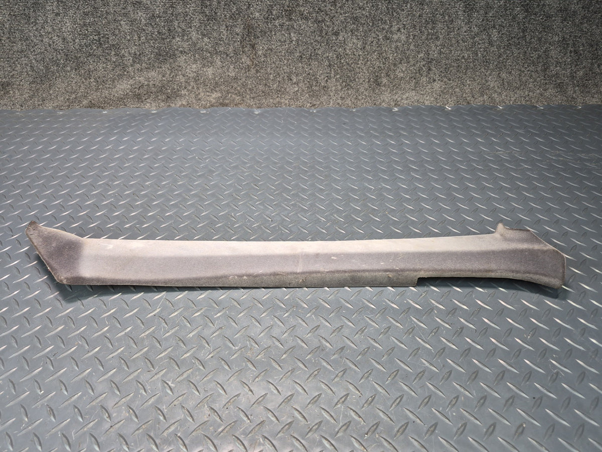 84-86 Toyota Cressida MX73 Sedan Set of 2 Front A Pillar Trim Cover Gray Damaged