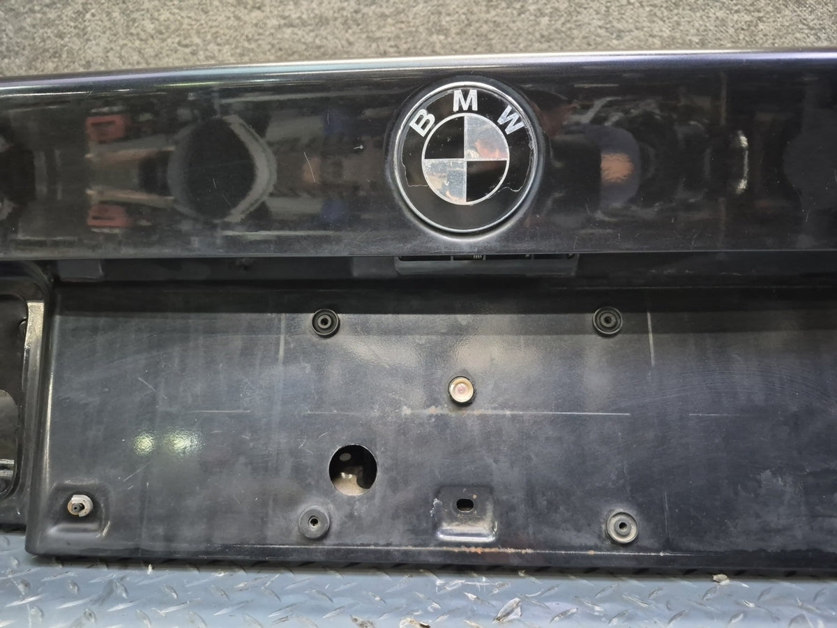 1994-1997 BMW E31 840Ci Rear Trunk Deck Lid Shell Panel Black