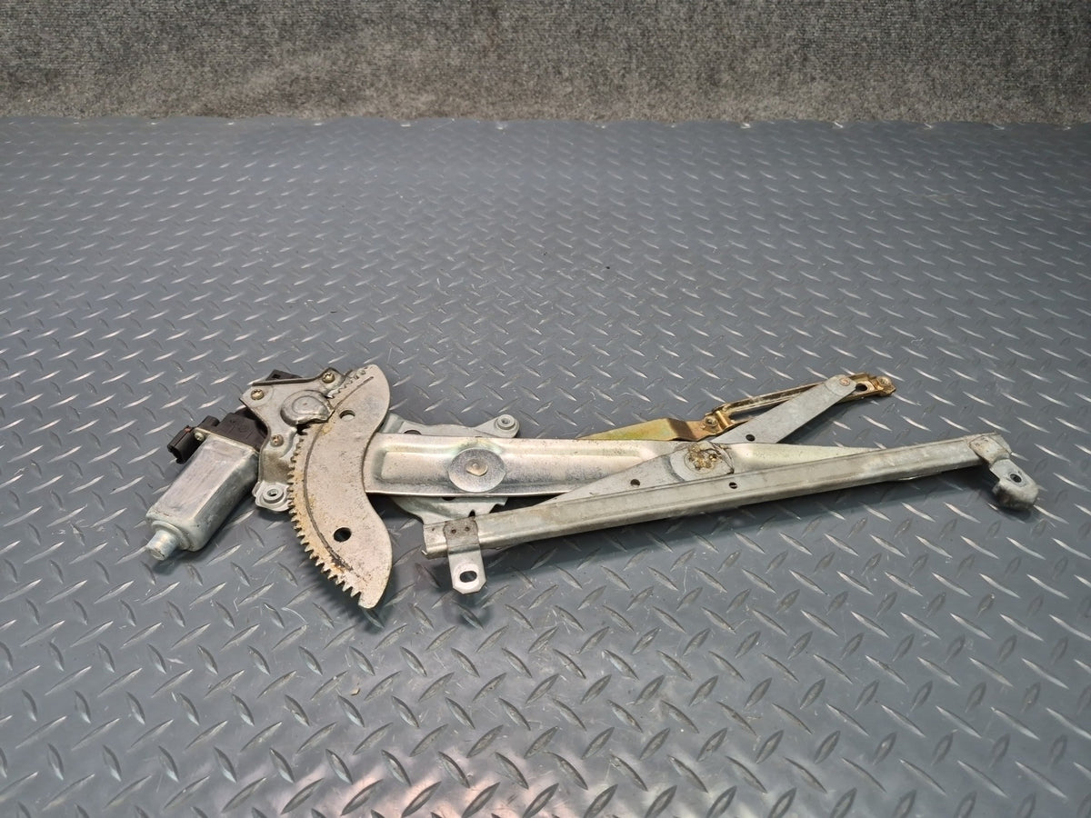 84-88 Toyota Cressida MX73 Sedan Front Right Door Window Regulator Motor OEM
