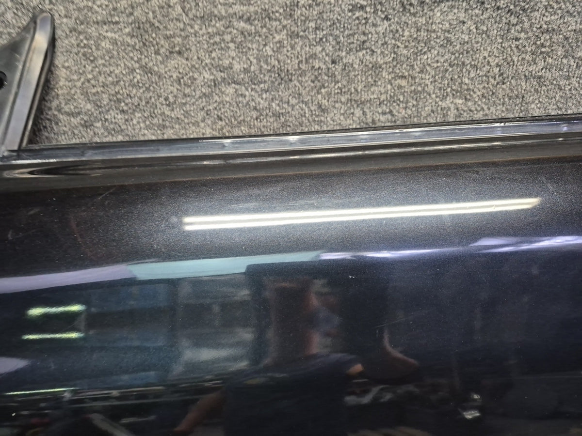 1994-1997 BMW E31 840Ci Left Door Shell Panel Schwarz