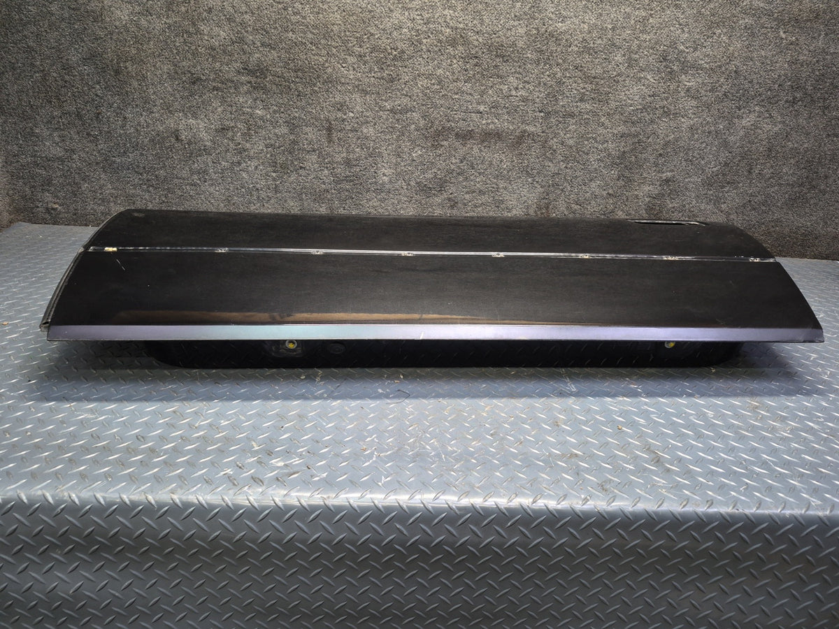 1994-1997 BMW E31 840Ci Left Door Shell Panel Schwarz