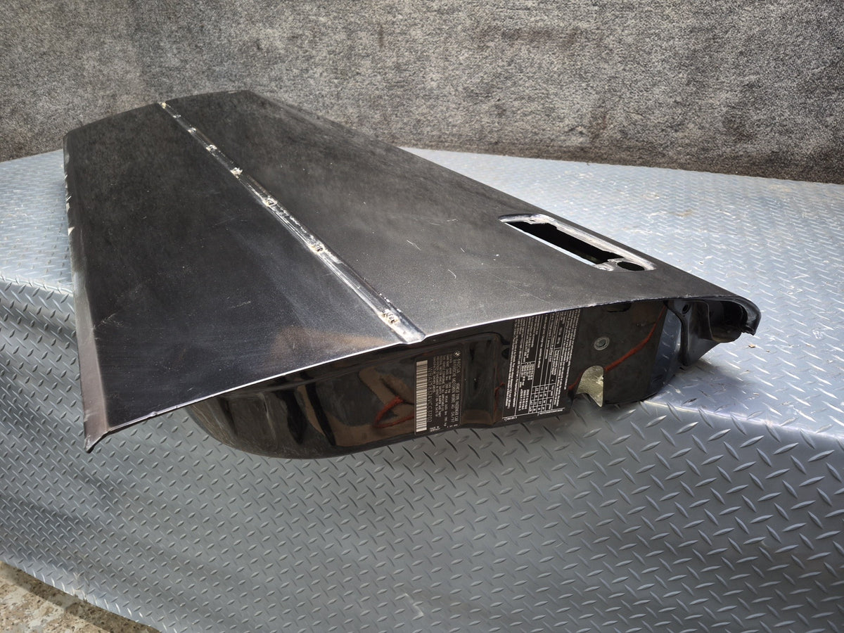 1994-1997 BMW E31 840Ci Left Door Shell Panel Schwarz