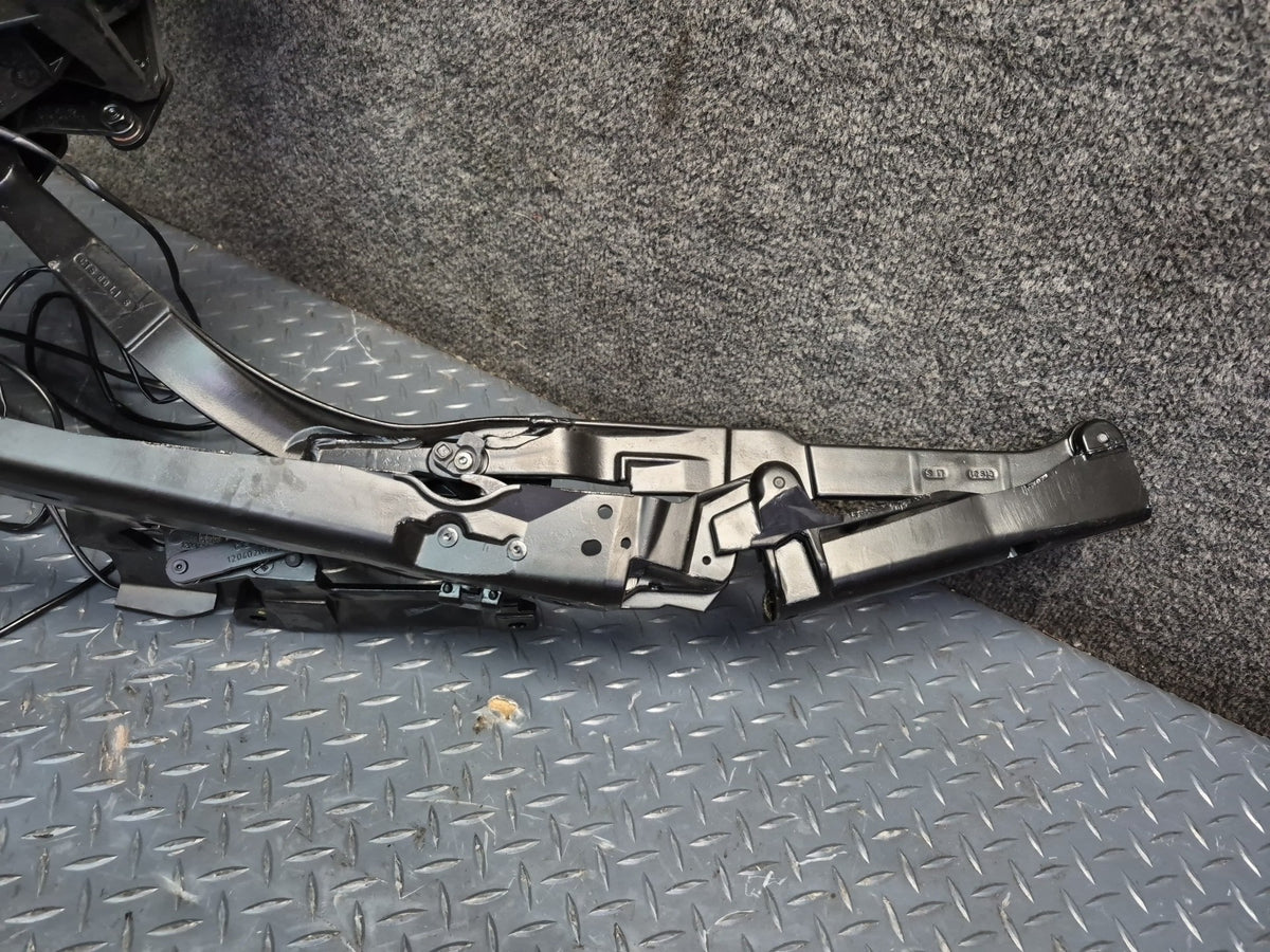 03-08 Mercedes R230 Sl-class Convertible Set of 2 Hard TOP Roof Hinge Set OEM