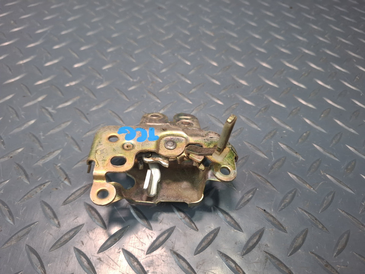 85-88 Toyota Cressida MX73 Sedan Rear Trunk Lid Lock Latch OEM
