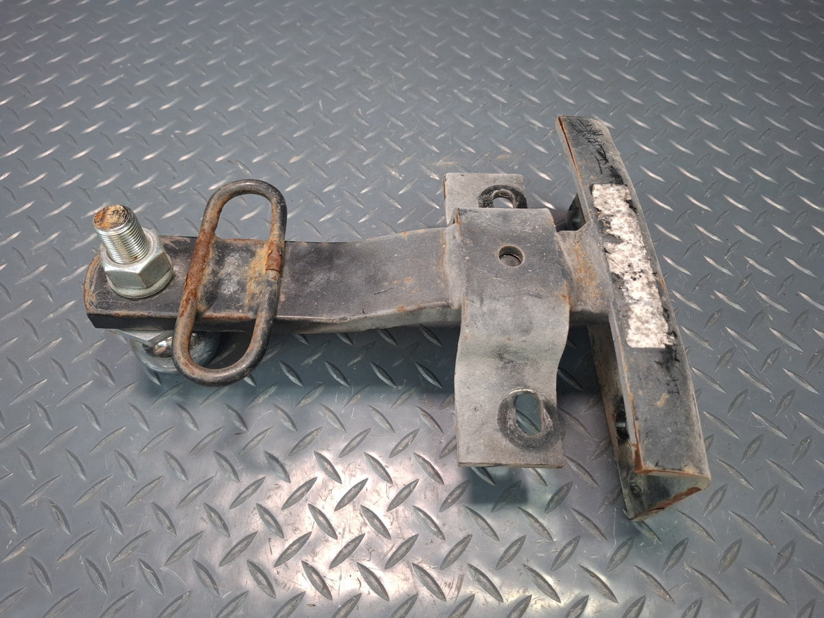 84-88 Toyota Cressida MX73 Sedan Rear Trailer Hitch TOW Towing Bar w Mount Set