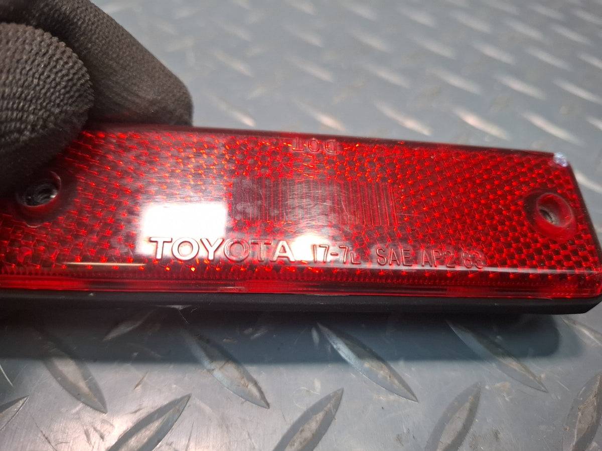 84-86 Toyota Cressida MX73 Rear Left & Right Fender Marker Light Lamp Set OEM