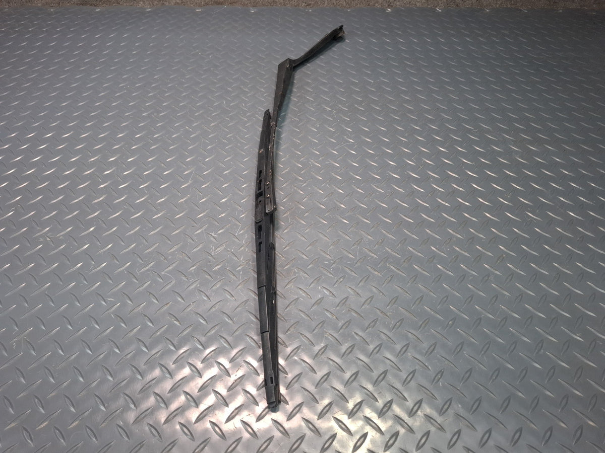 84-86 Toyota Cressida MX73 Set of 2 Front Left & Right Wiper Arm OEM