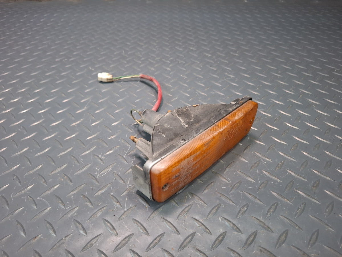 84-88 Toyota Cressida MX73 Front Right Bumper Turn Light Lamp OEM