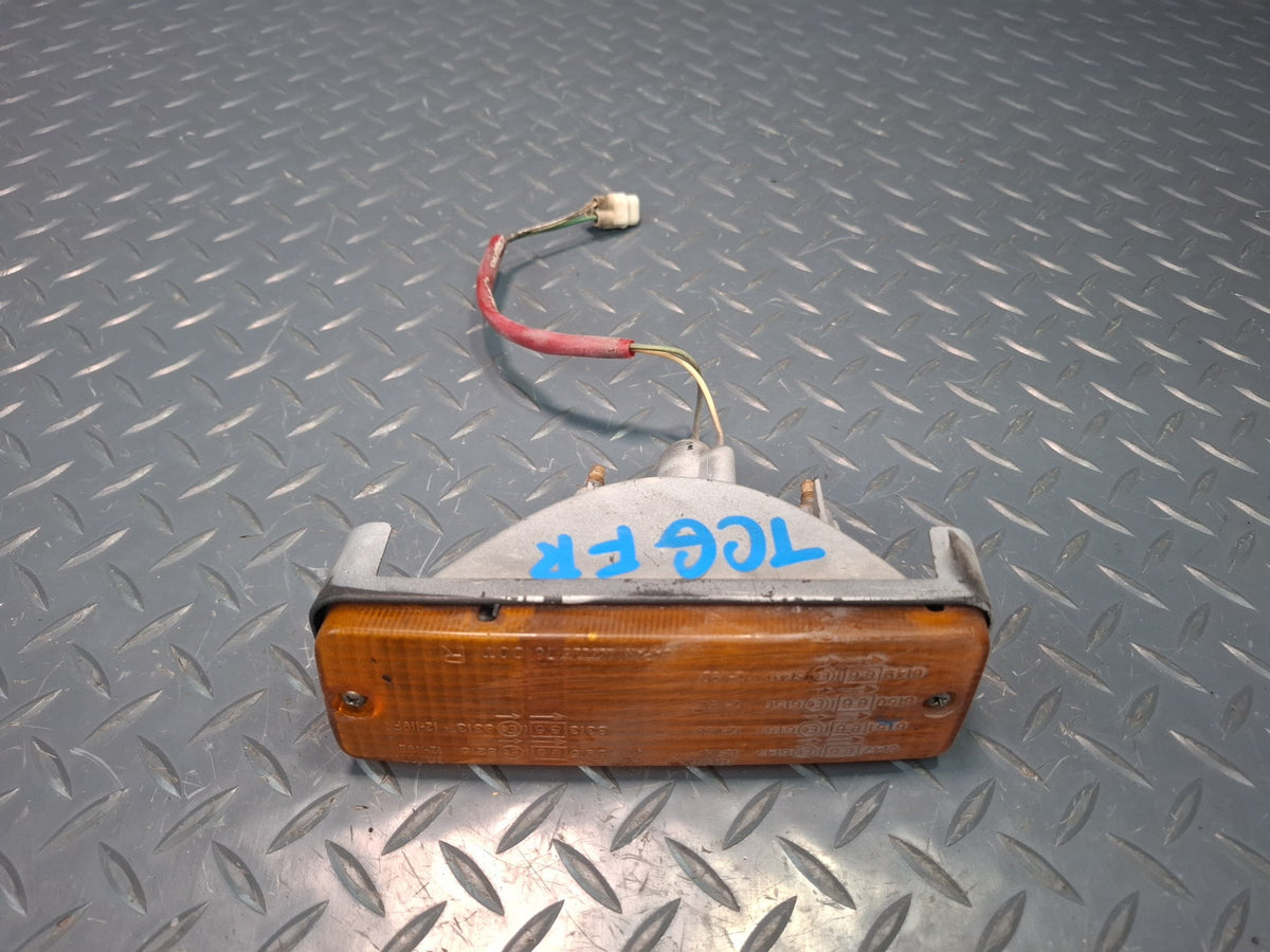 84-88 Toyota Cressida MX73 Front Right Bumper Turn Light Lamp OEM