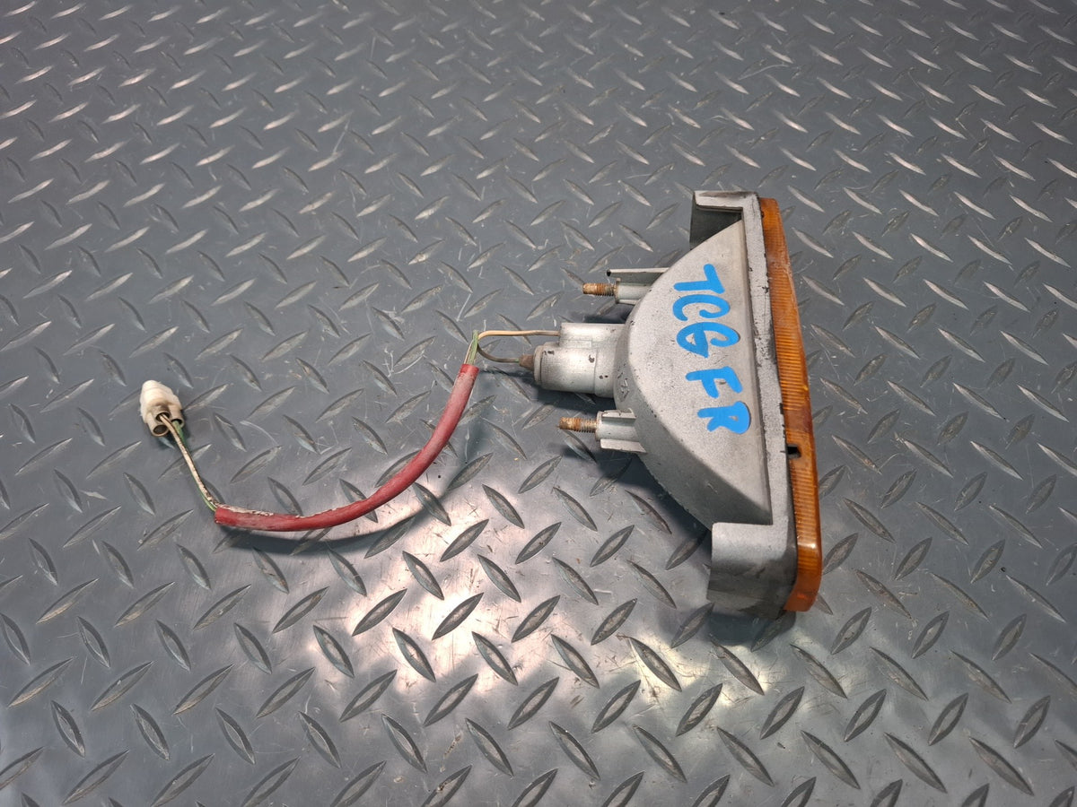 84-88 Toyota Cressida MX73 Front Right Bumper Turn Light Lamp OEM