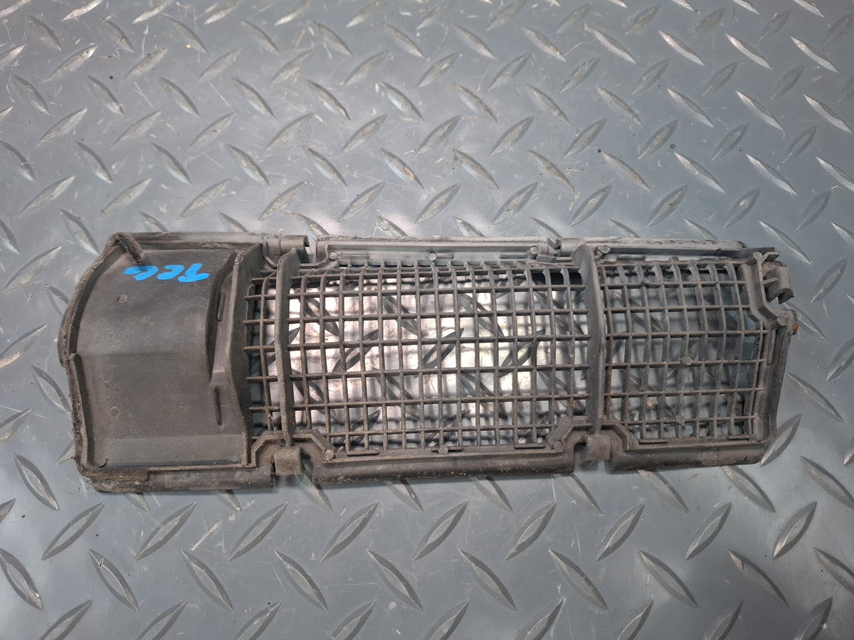 84-86 Toyota Cressida MX73 Front Windshield Cowl Vent Grille Cover Set of 3 OEM