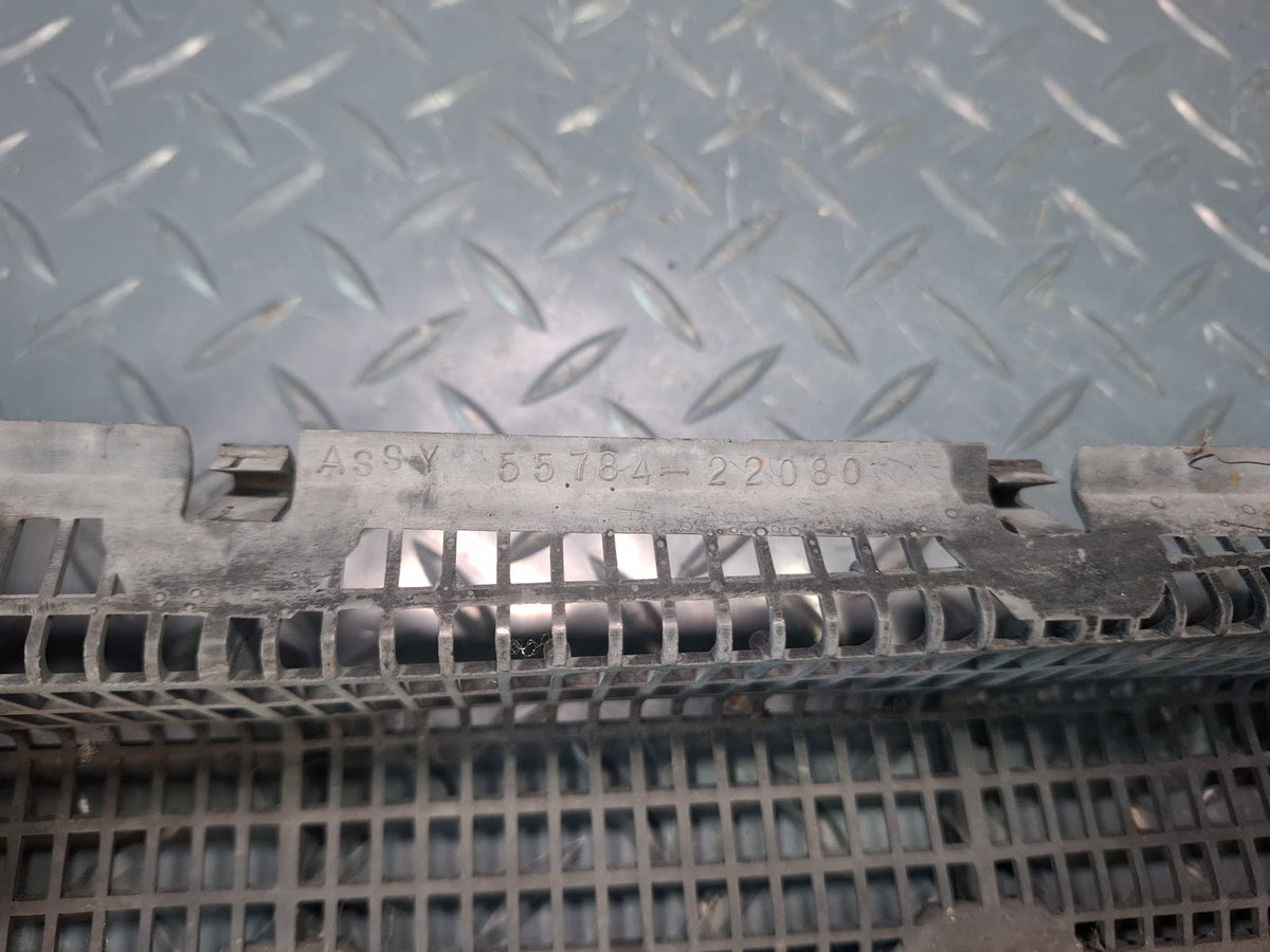 84-86 Toyota Cressida MX73 Front Windshield Cowl Vent Grille Cover Set of 3 OEM