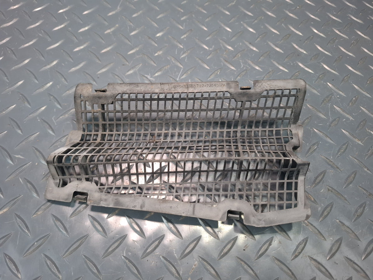 84-86 Toyota Cressida MX73 Front Windshield Cowl Vent Grille Cover Set of 3 OEM