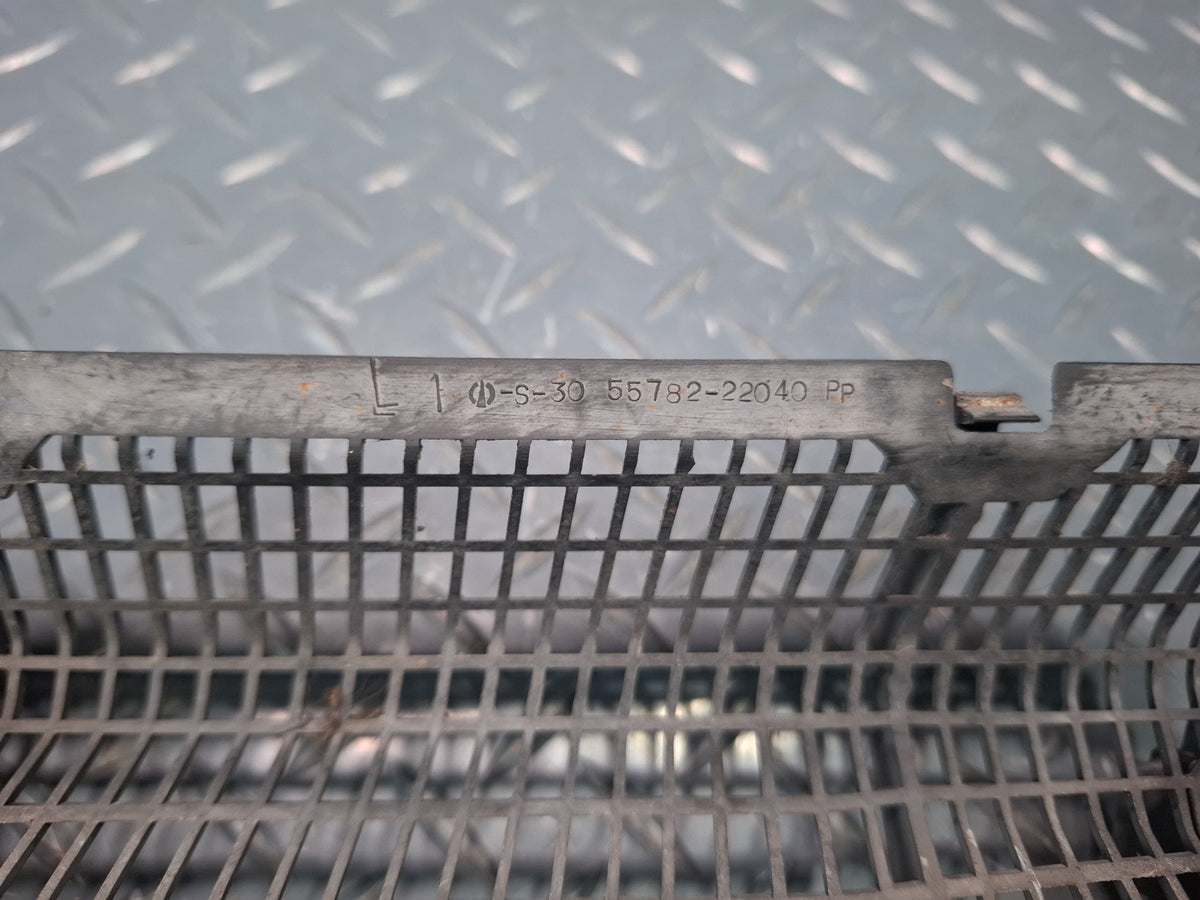 84-86 Toyota Cressida MX73 Front Windshield Cowl Vent Grille Cover Set of 3 OEM