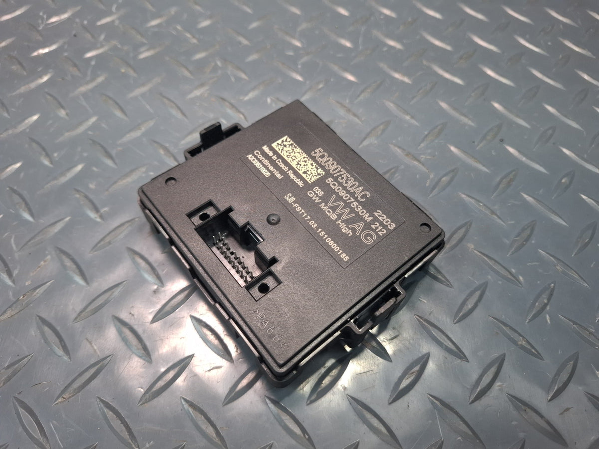2015 Audi S3 8VS Gateway Control Module Unit 5Q0907530AC OEM