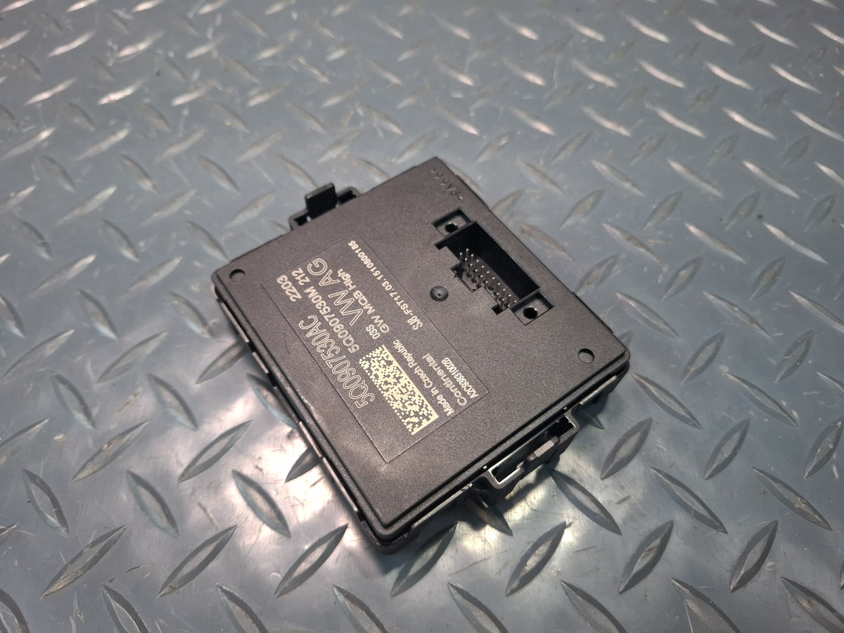 2015 Audi S3 8VS Gateway Control Module Unit 5Q0907530AC OEM