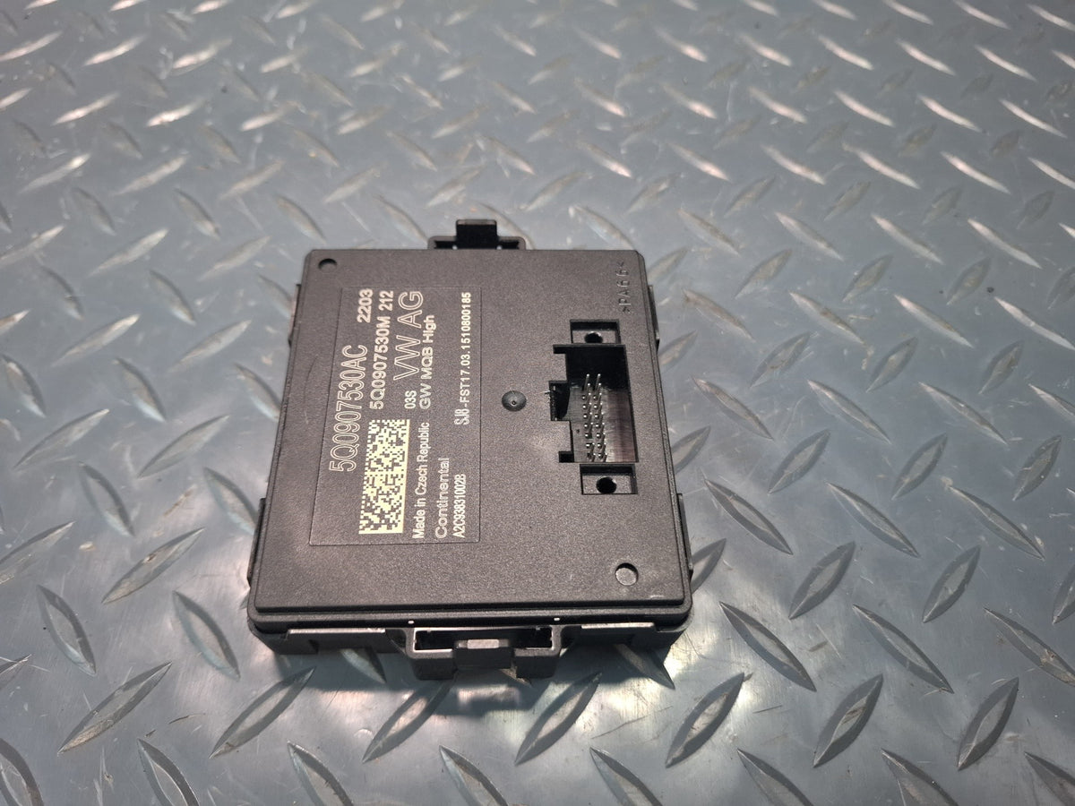 2015 Audi S3 8VS Gateway Control Module Unit 5Q0907530AC OEM