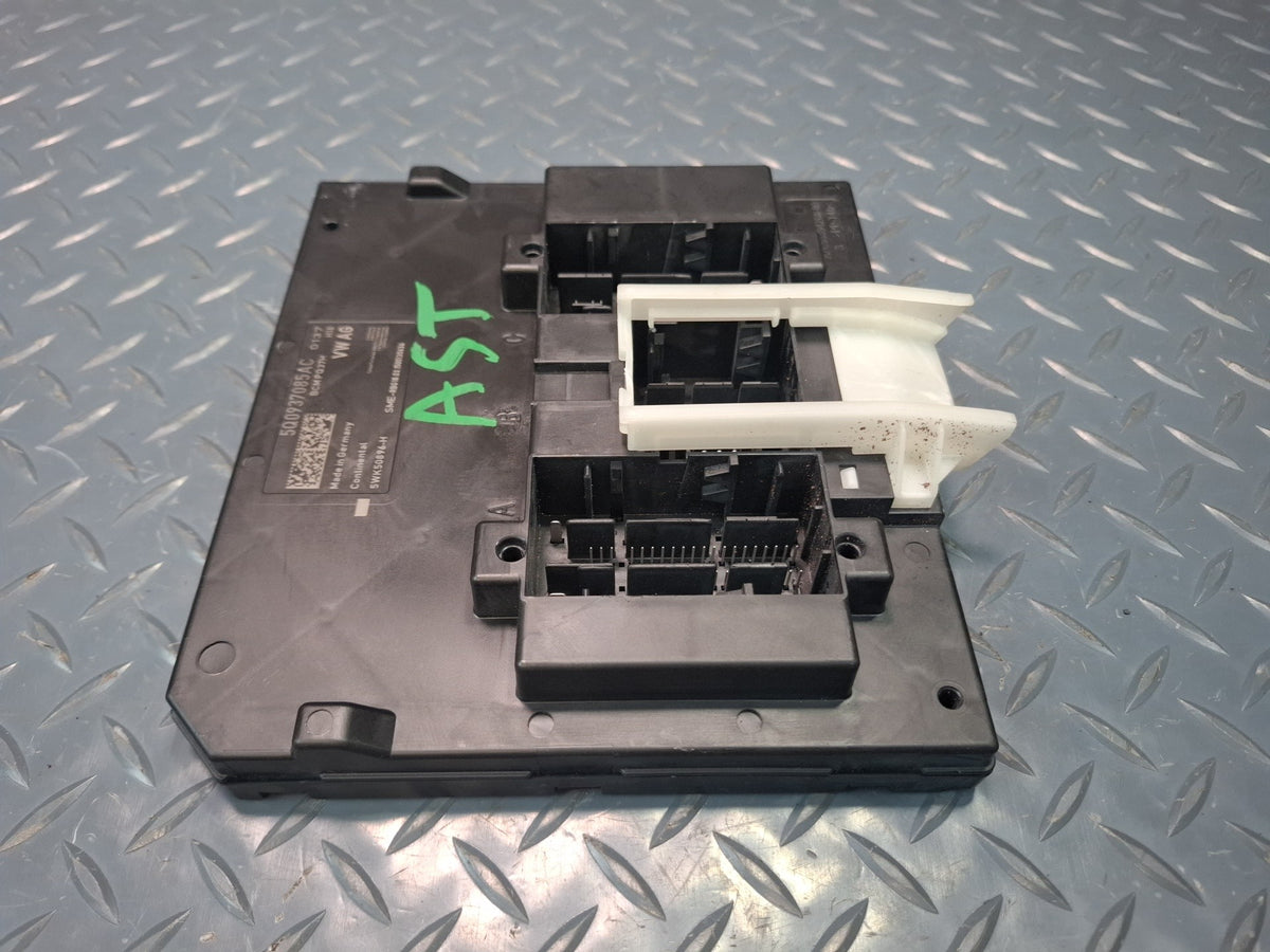 15-18 Audi S3 8VS BCM Body Control Module Unit 5Q0937085AC OEM