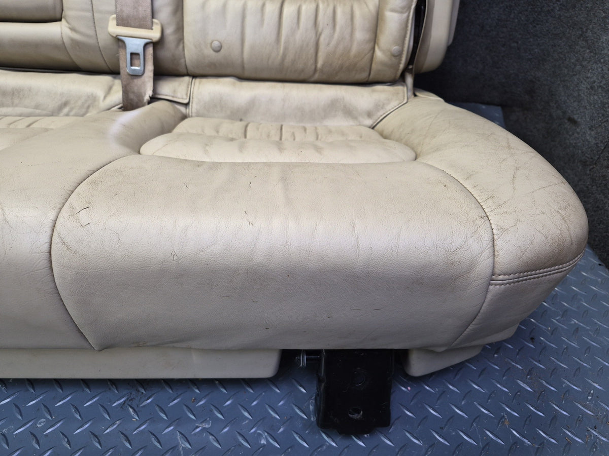 2004-2005 Lexus UZJ100L LX470 Rear Second 2ND ROW Left & Right Leather Seat Set