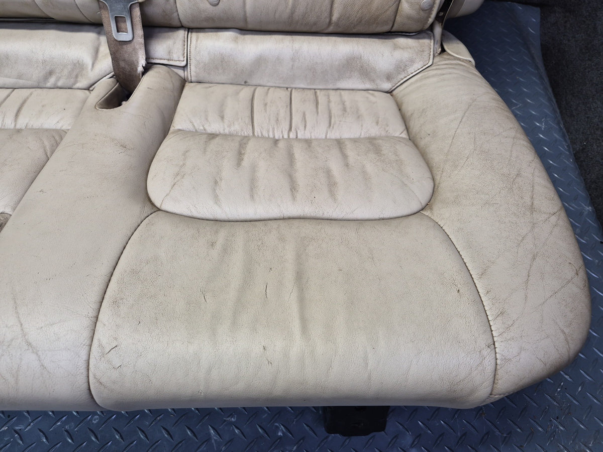 2004-2005 Lexus UZJ100L LX470 Rear Second 2ND ROW Left & Right Leather Seat Set