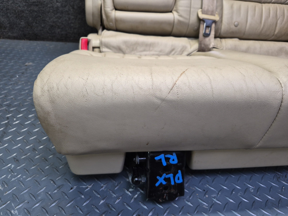 2004-2005 Lexus UZJ100L LX470 Rear Second 2ND ROW Left & Right Leather Seat Set