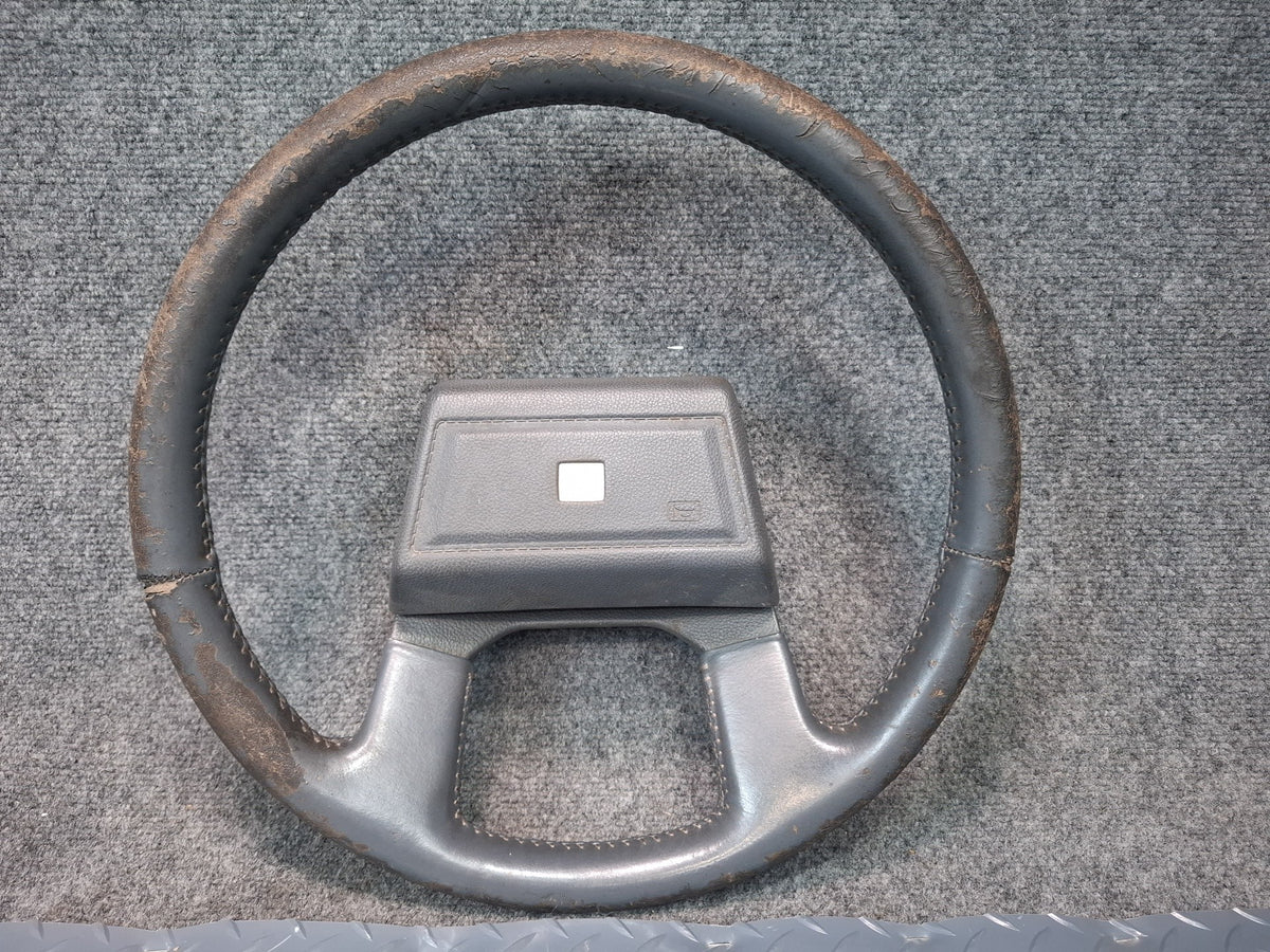 85-86 Toyota Cressida MX73 Leather Steering w Horn Pad Gray Damaged