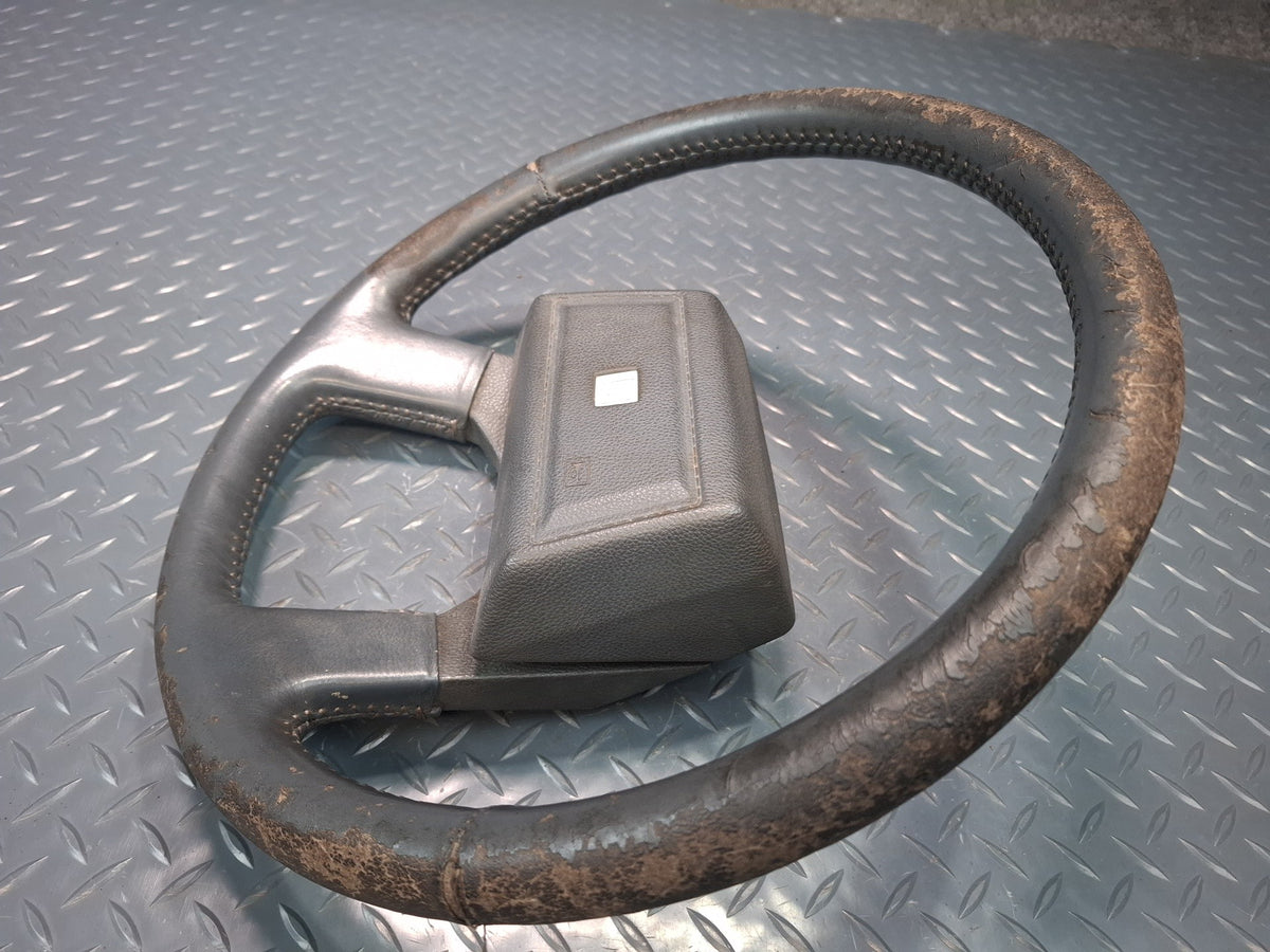 85-86 Toyota Cressida MX73 Leather Steering w Horn Pad Gray Damaged